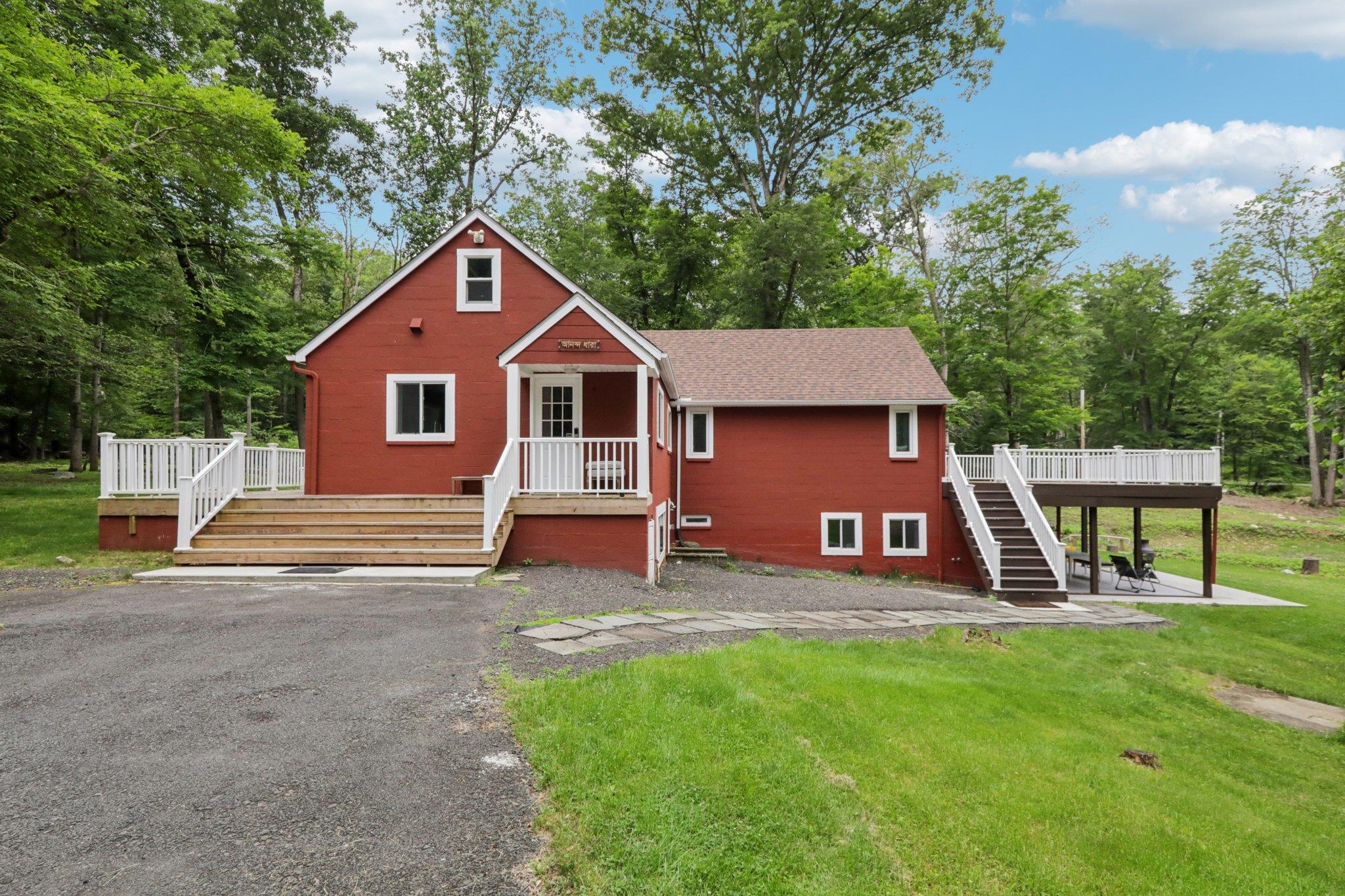 160 S Mountain Road, New City, NY 10956