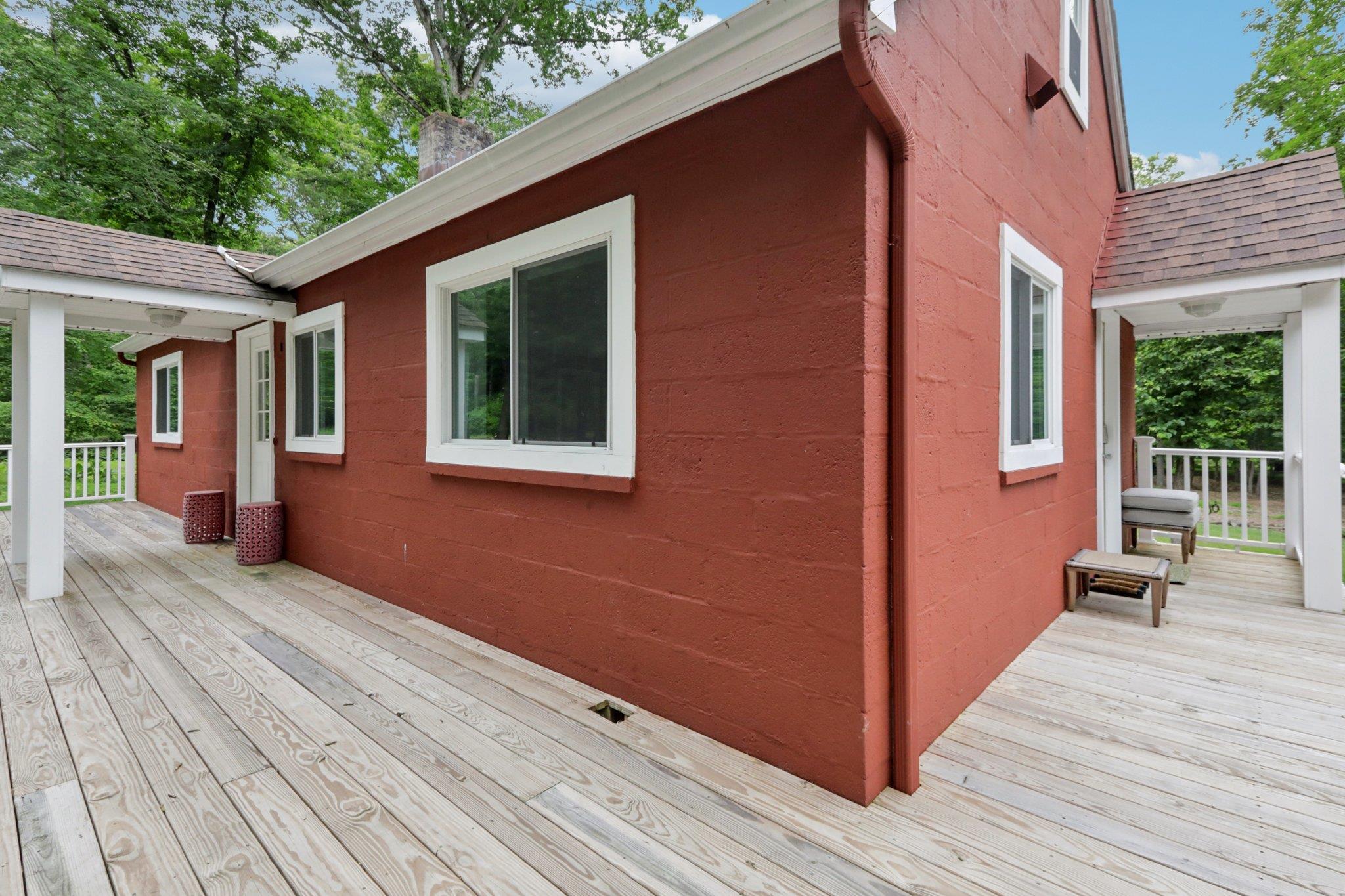 160 S Mountain Road, New City, NY 10956