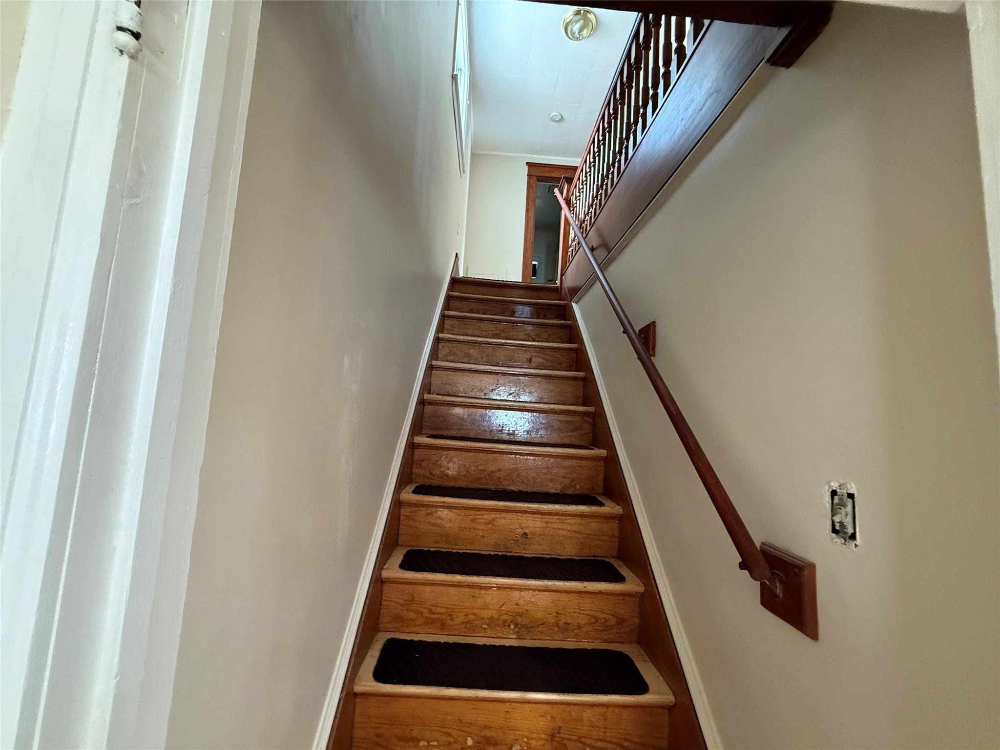 29 Kelsey Road, Poughkeepsie, NY 12601