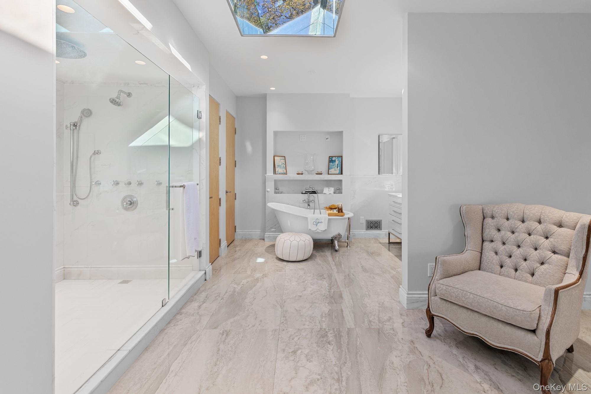 8 Mill Pond Lane, Lattingtown, NY 11560