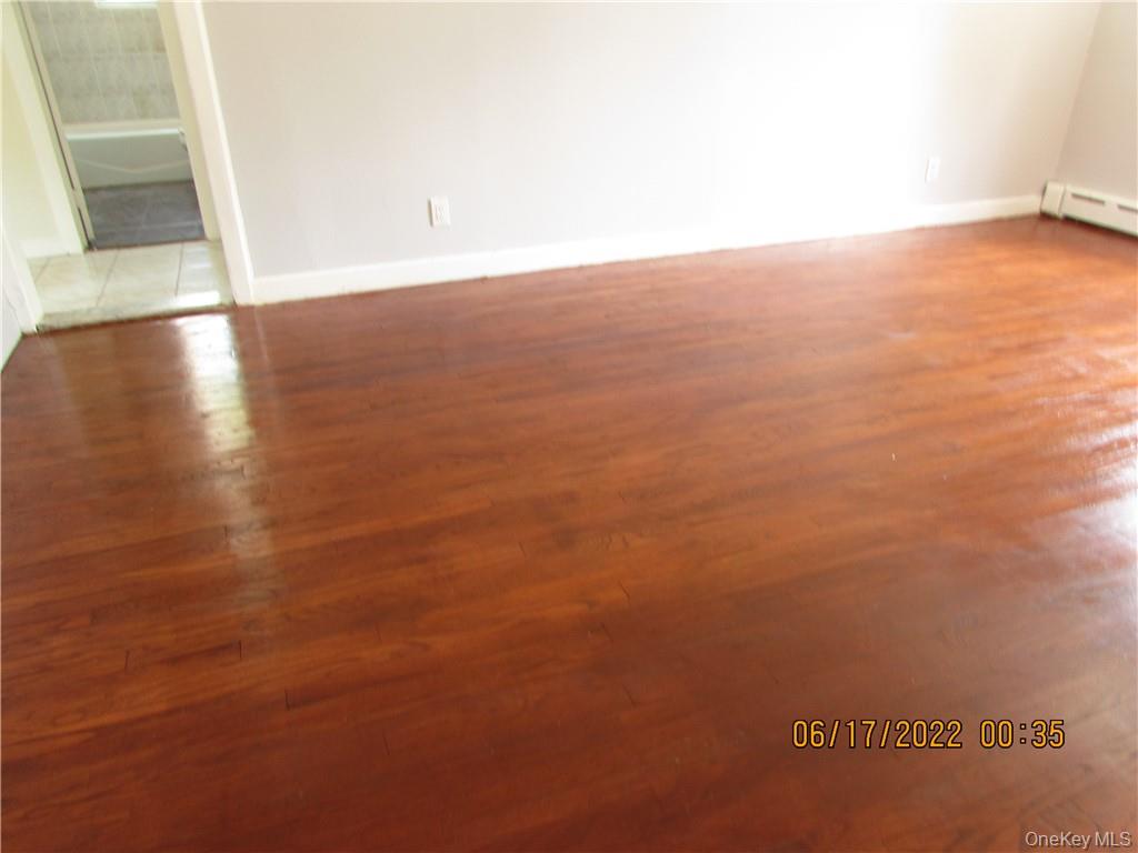 2 Leffingwell Place, New Rochelle, NY 10801