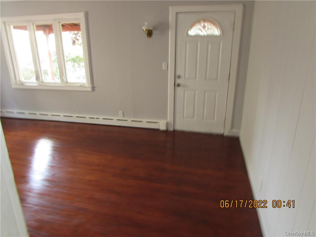 2 Leffingwell Place, New Rochelle, NY 10801