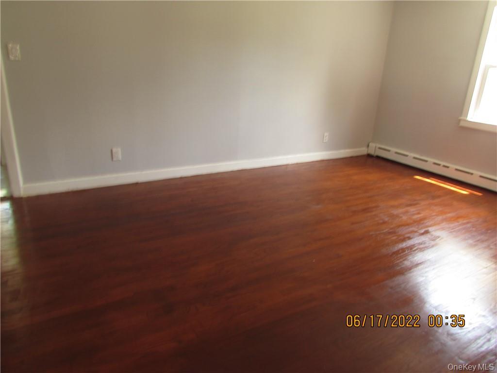 2 Leffingwell Place, New Rochelle, NY 10801