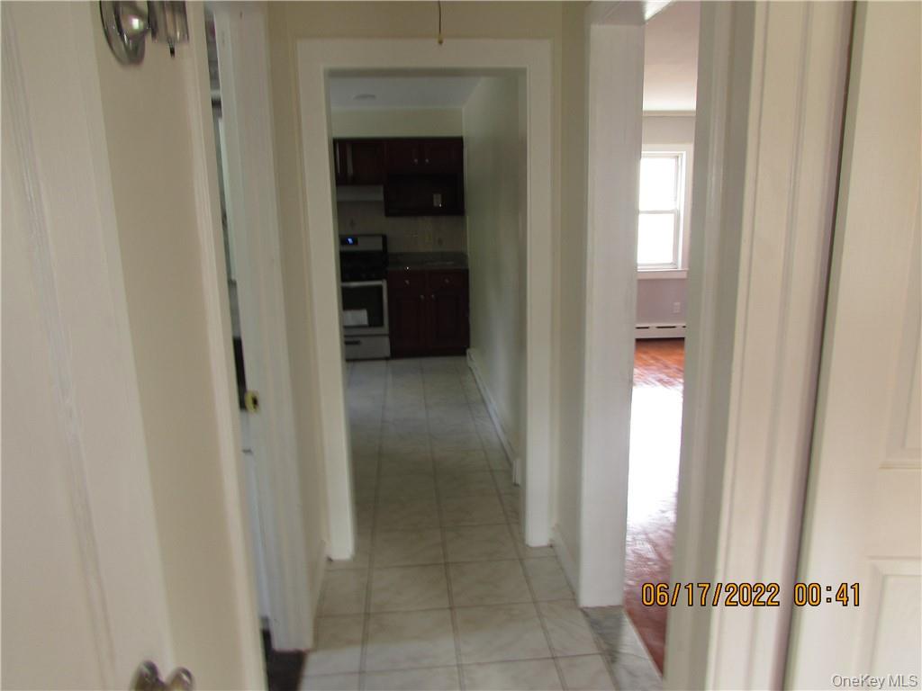 2 Leffingwell Place, New Rochelle, NY 10801