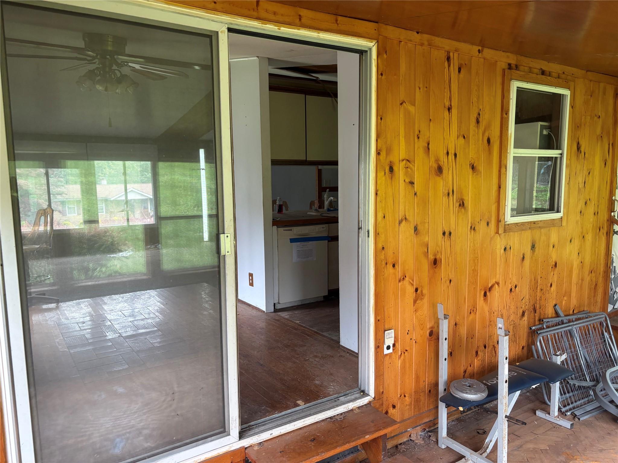 25 Mohawk Drive, Milton, NY 12547