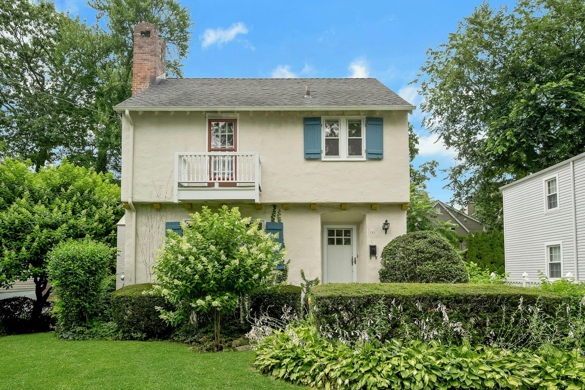 151 Clarence Road, Scarsdale, NY 10583