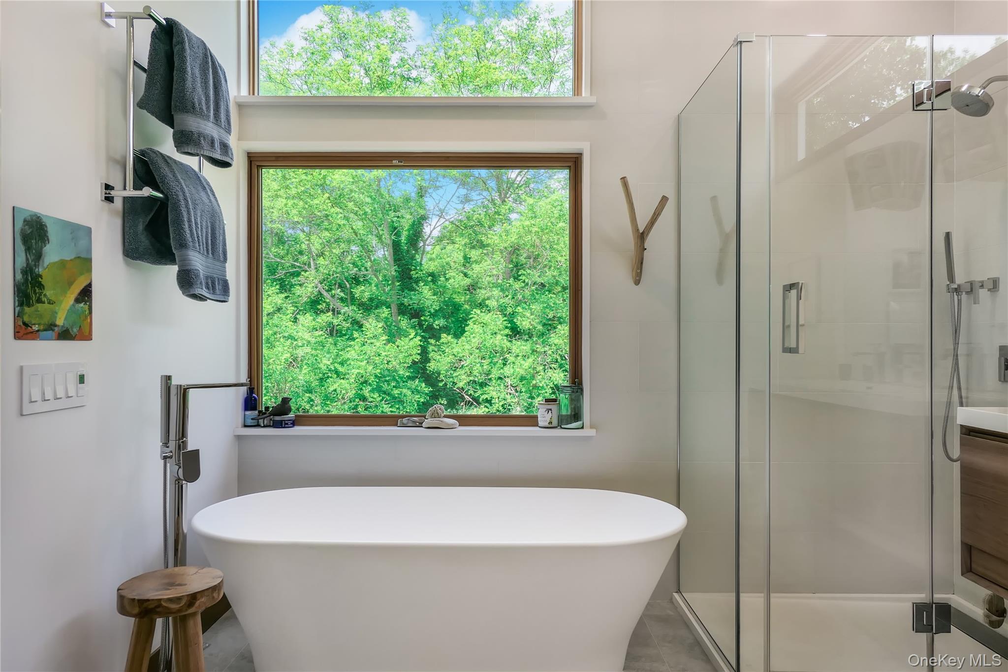 34 Old Neck Road S, Center Moriches, NY 11934