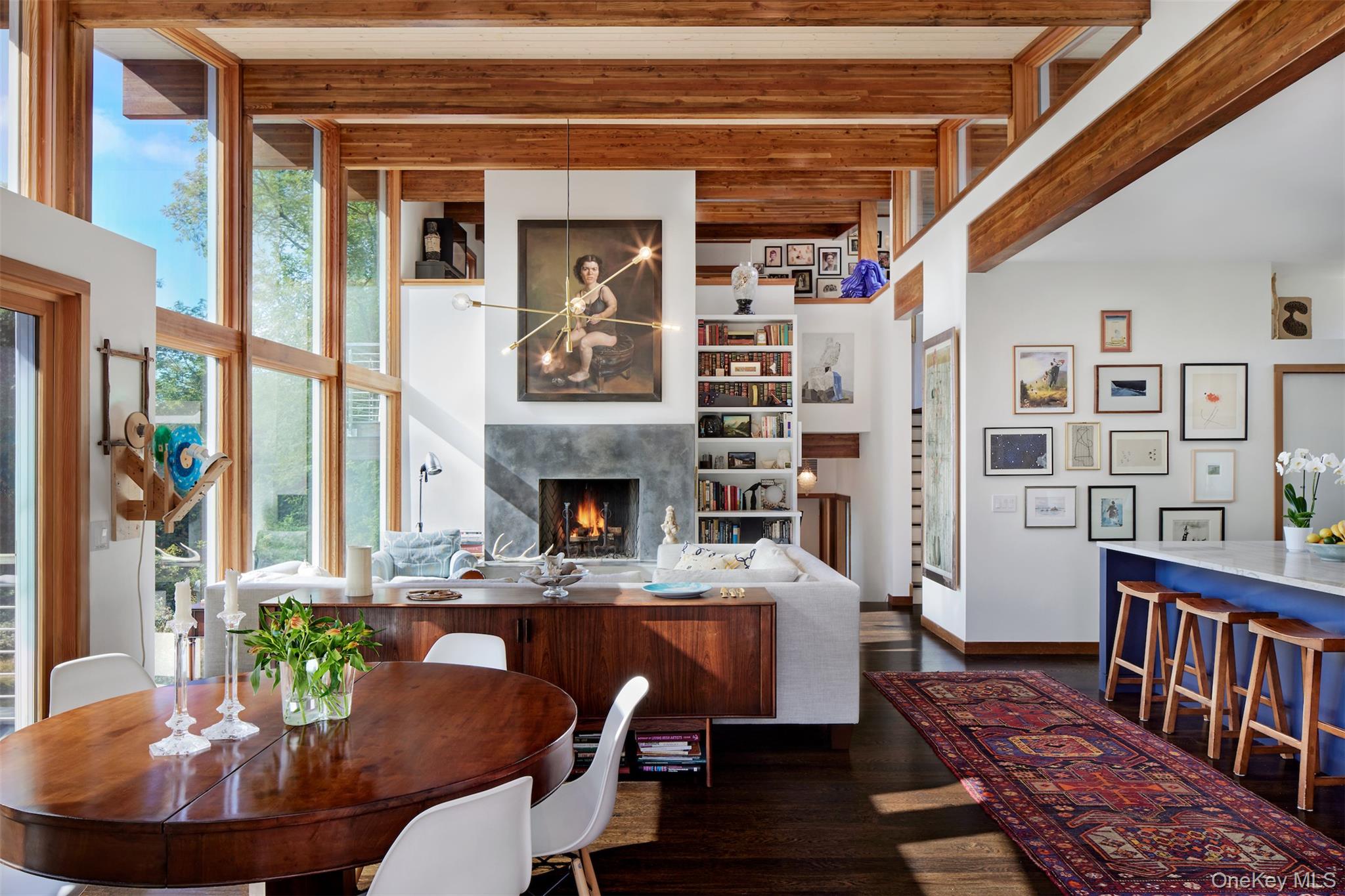 34 Old Neck Road S, Center Moriches, NY 11934