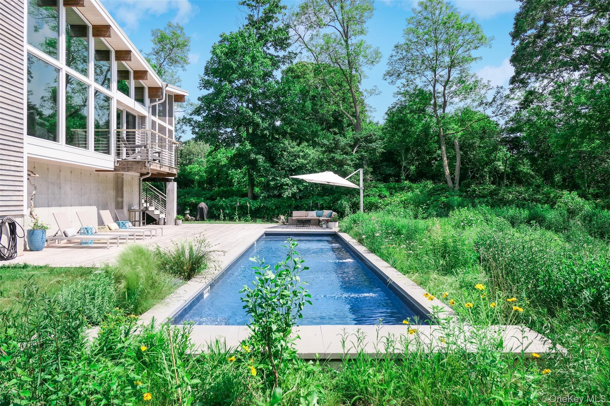 34 Old Neck Road S, Center Moriches, NY 11934