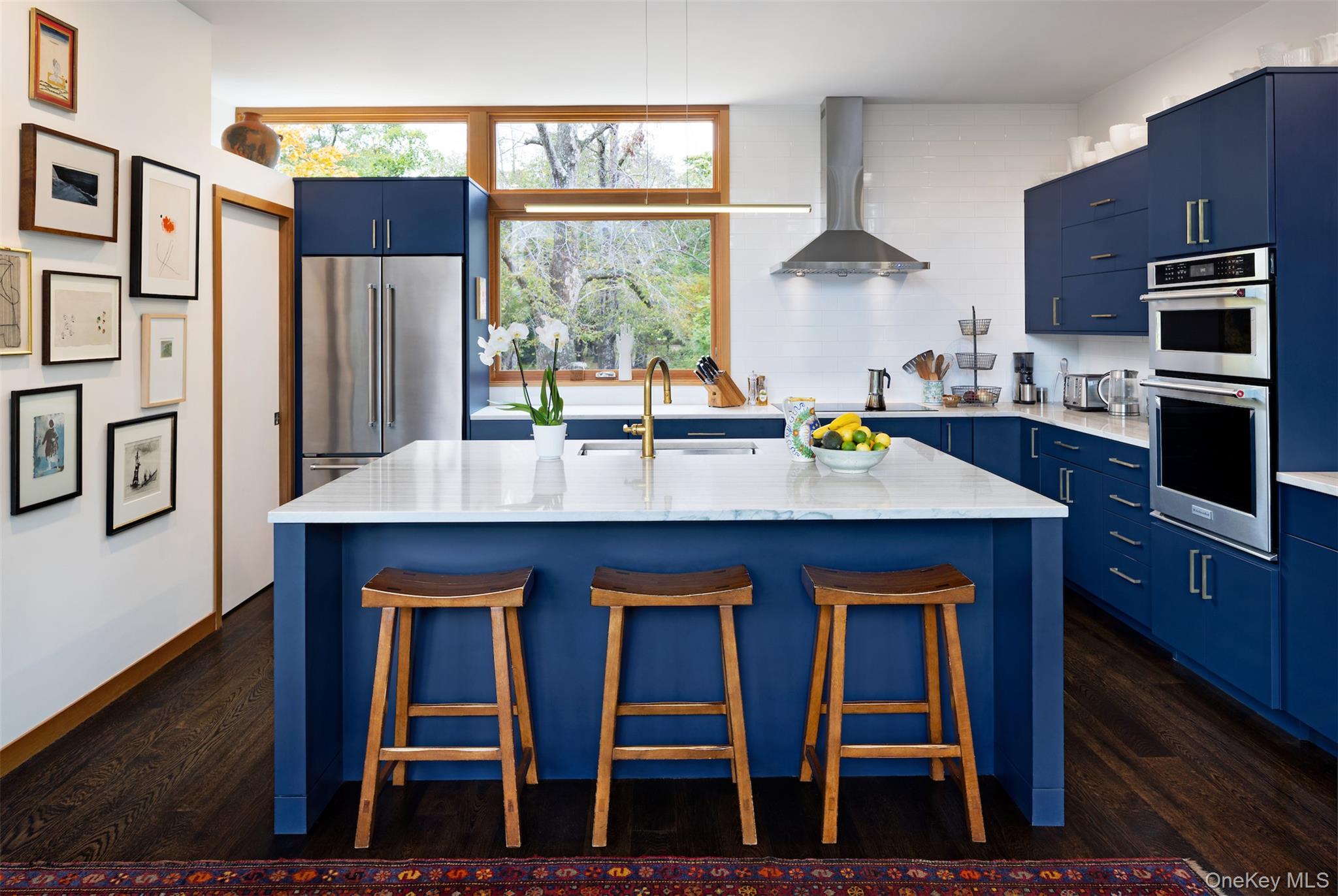 34 Old Neck Road S, Center Moriches, NY 11934