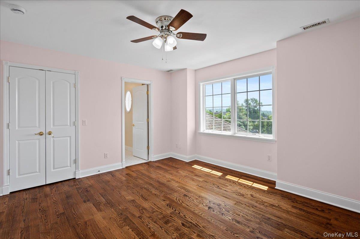 9 Gualtiere Lane, Ossining, NY 10562