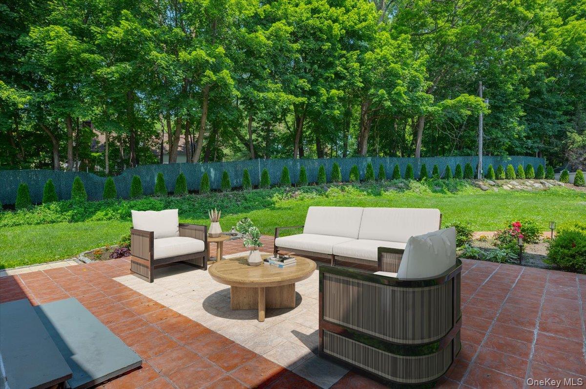 9 Gualtiere Lane, Ossining, NY 10562