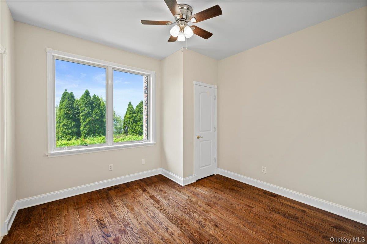 9 Gualtiere Lane, Ossining, NY 10562