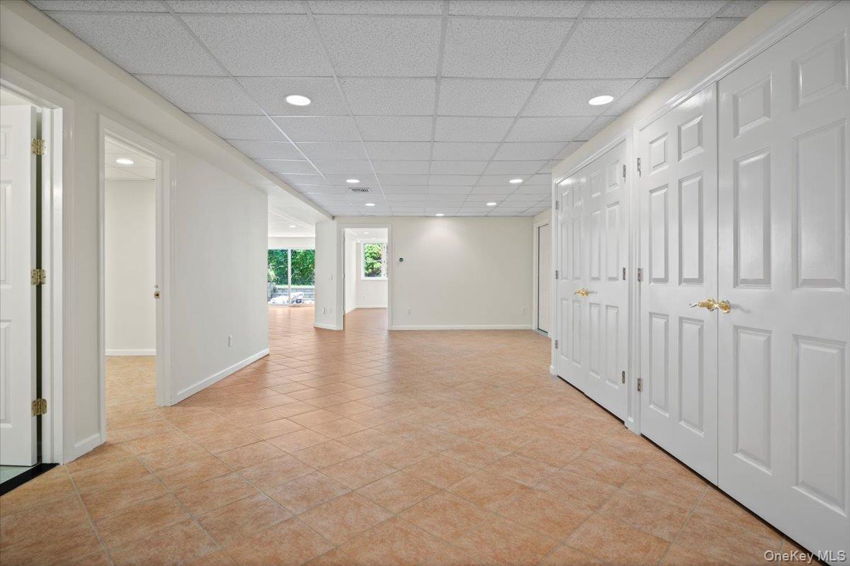 9 Gualtiere Lane, Ossining, NY 10562