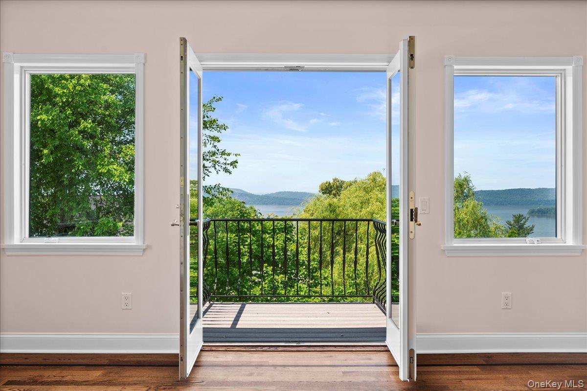 9 Gualtiere Lane, Ossining, NY 10562