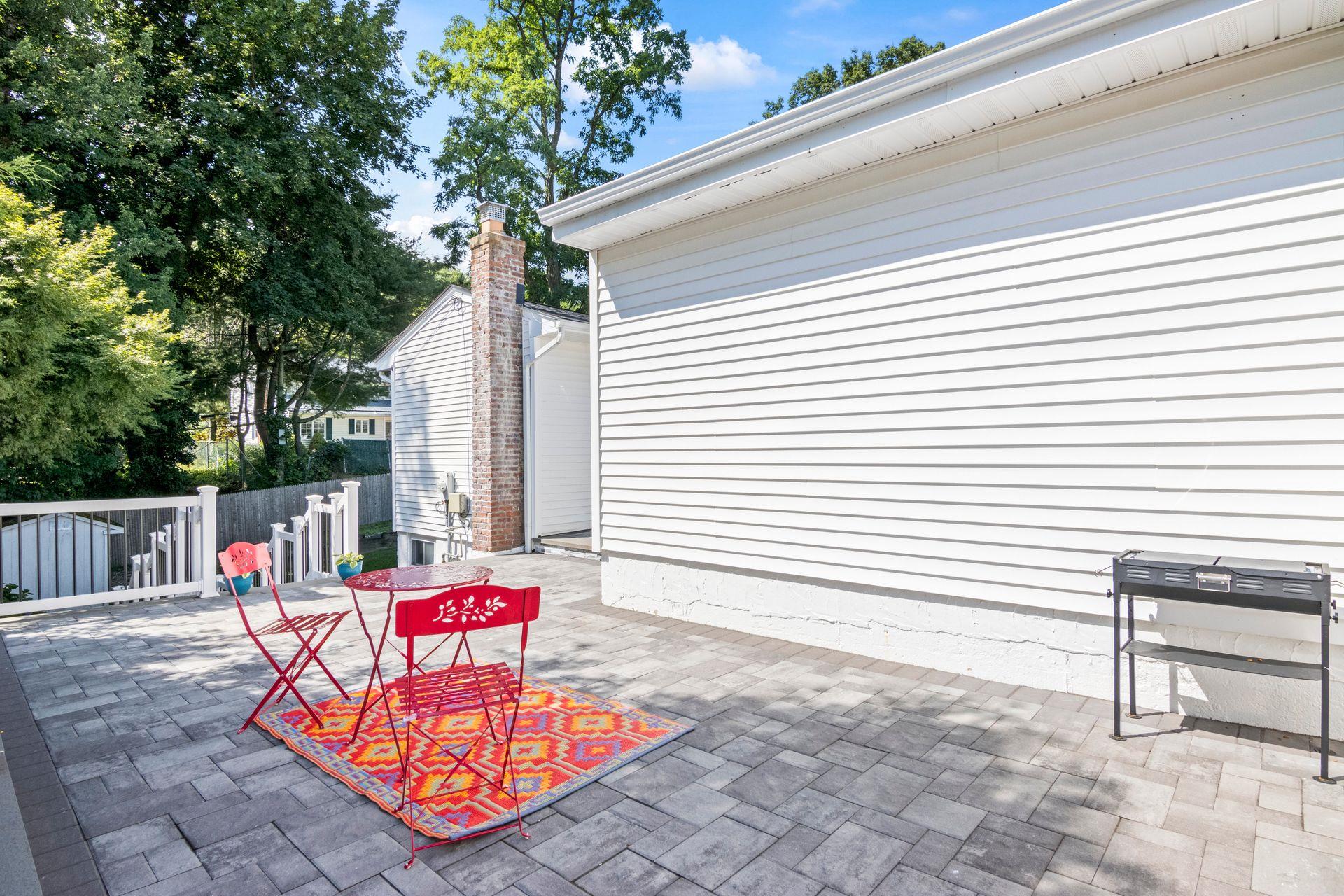 46 Knight Lane, Kings Park, NY 11754