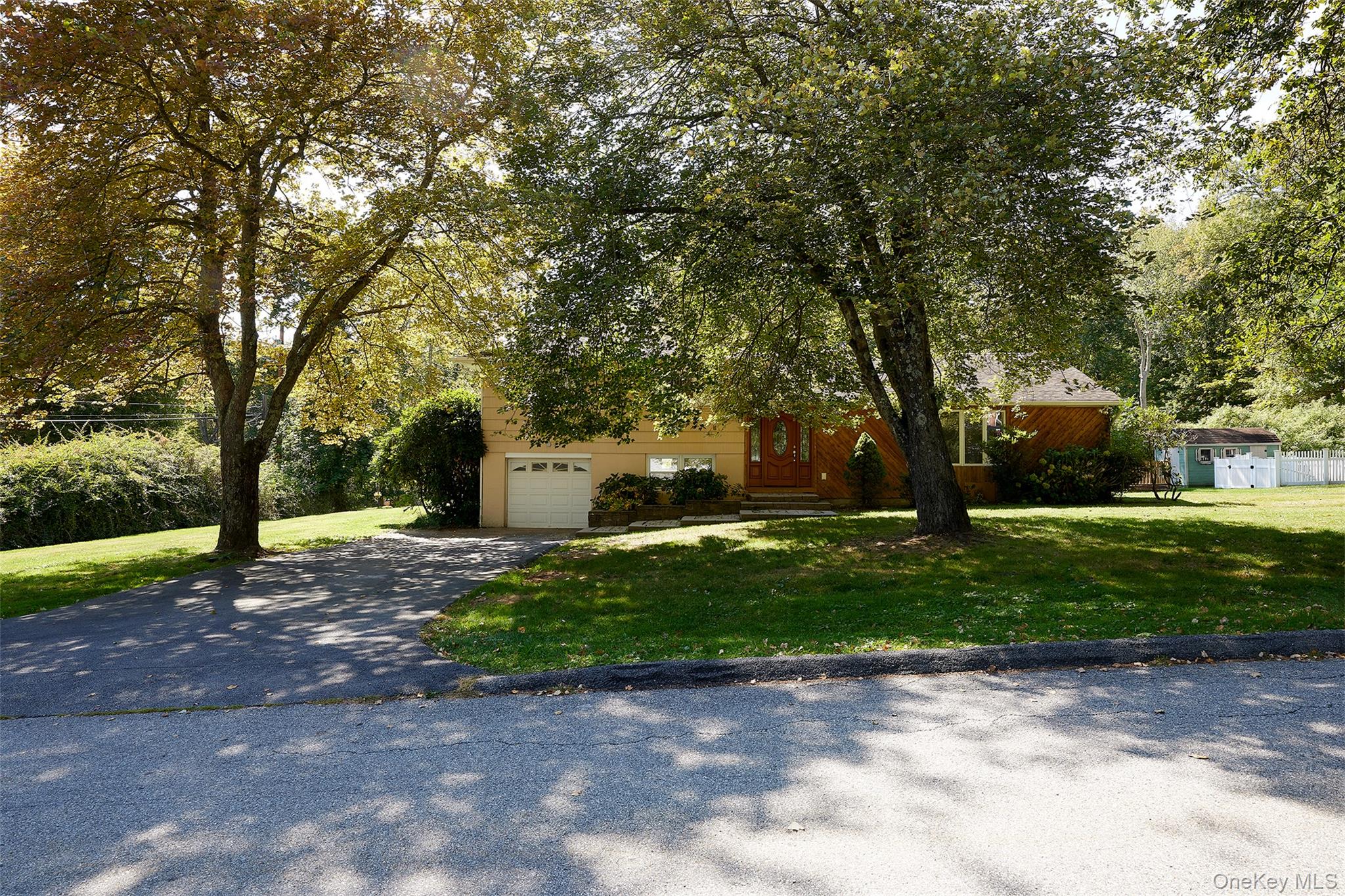 55 Pigott Road, Mahopac, NY 10541