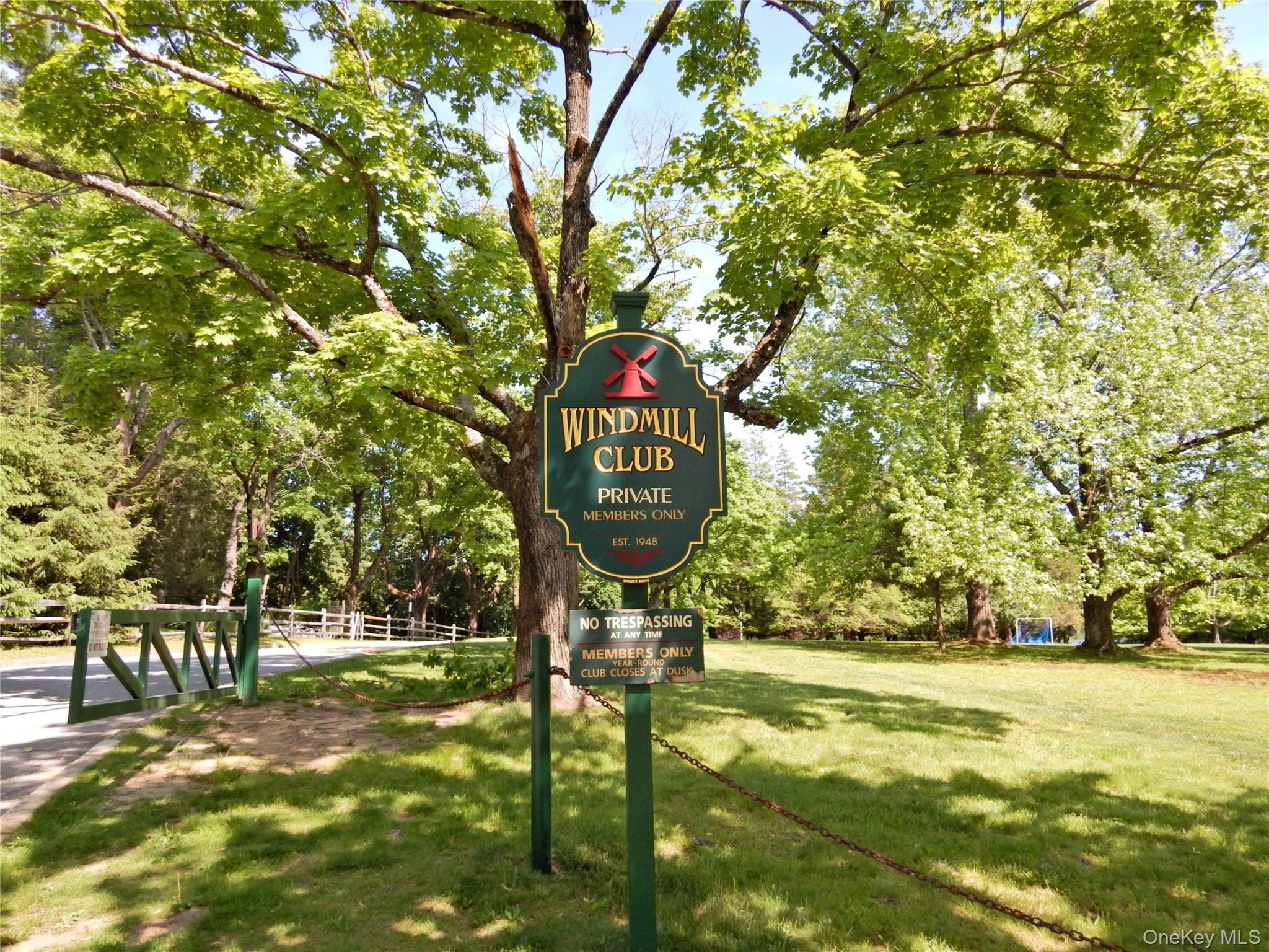 54 Banksville Road, Armonk, NY 10504