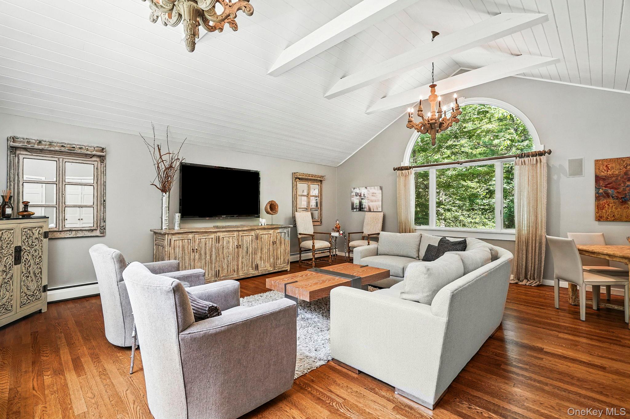 54 Banksville Road, Armonk, NY 10504