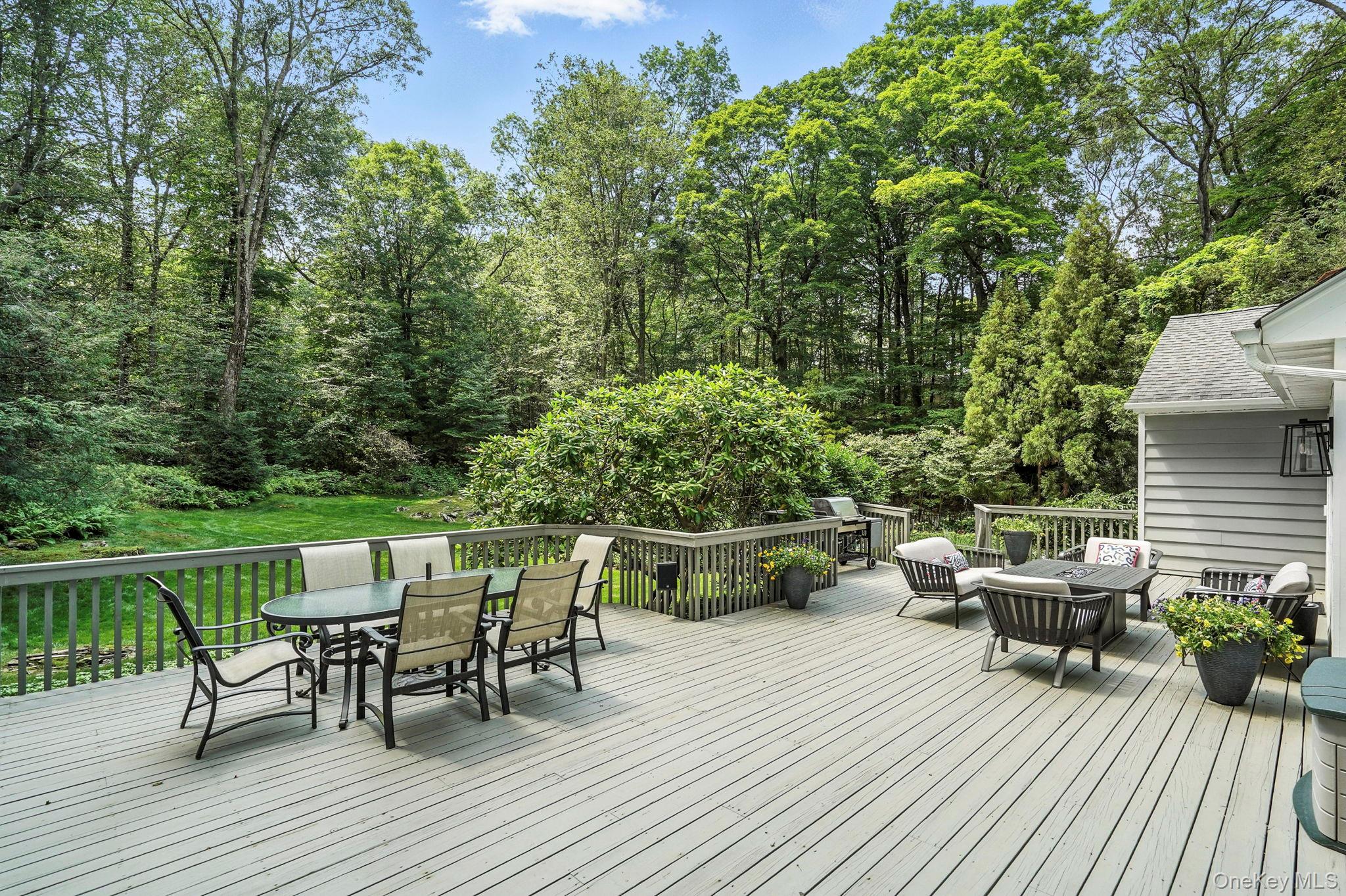 54 Banksville Road, Armonk, NY 10504