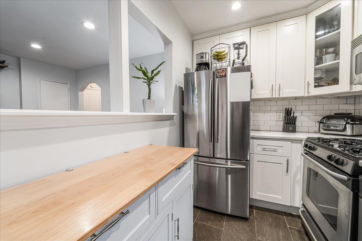 190-05 39th Avenue # 140, Flushing, NY 11358