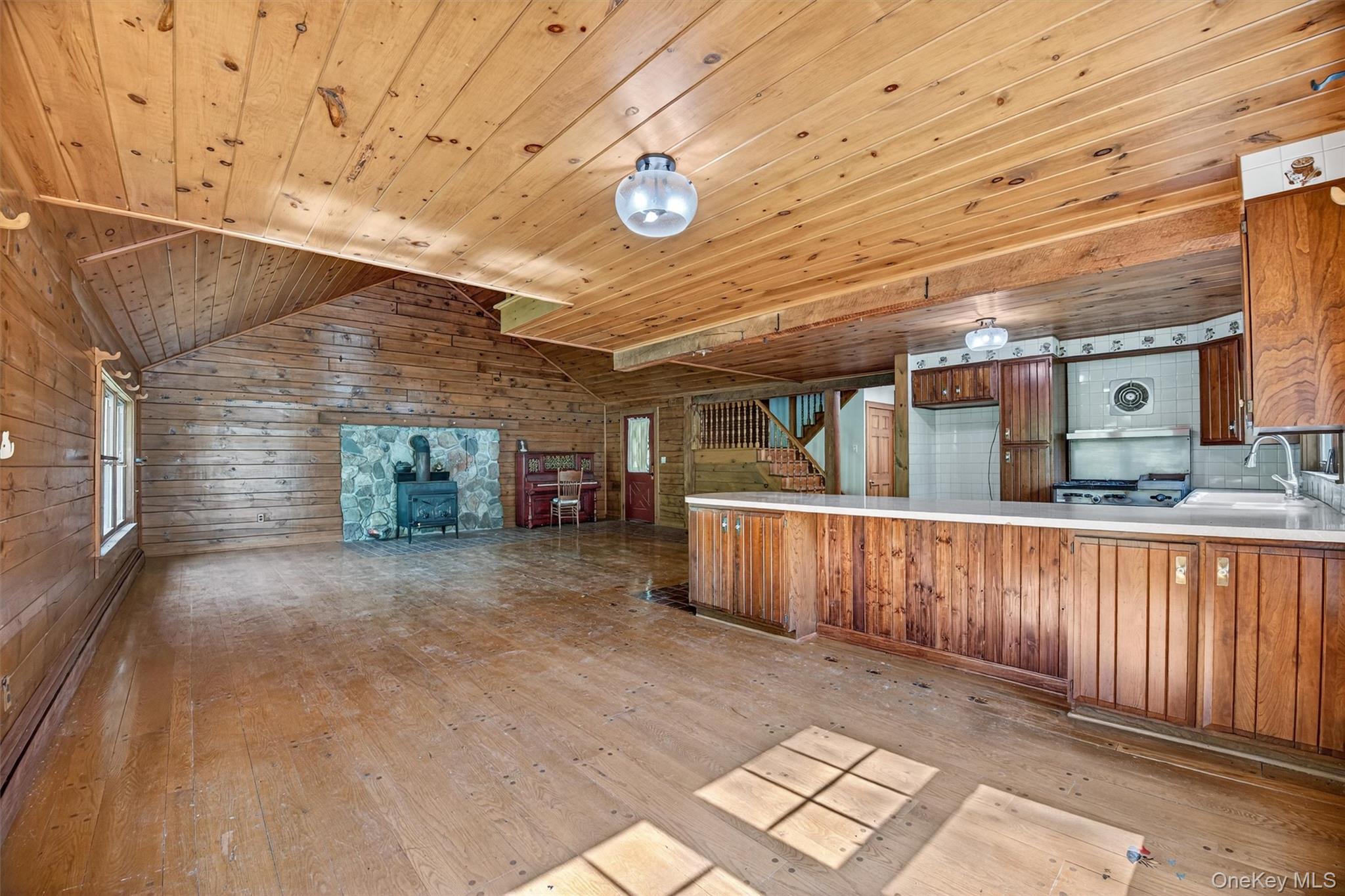 321 Spadola Lane, Pine Bush, NY 12566