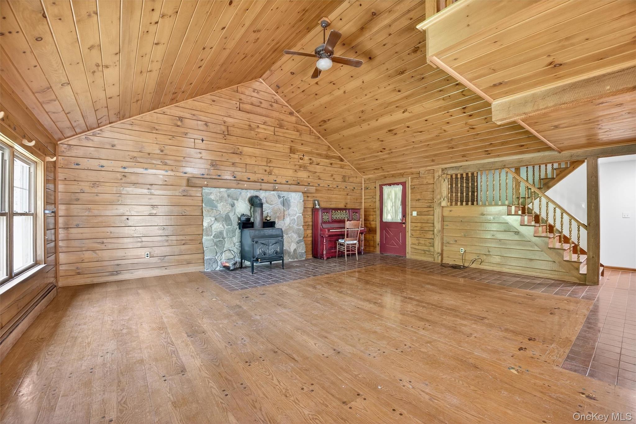 321 Spadola Lane, Pine Bush, NY 12566