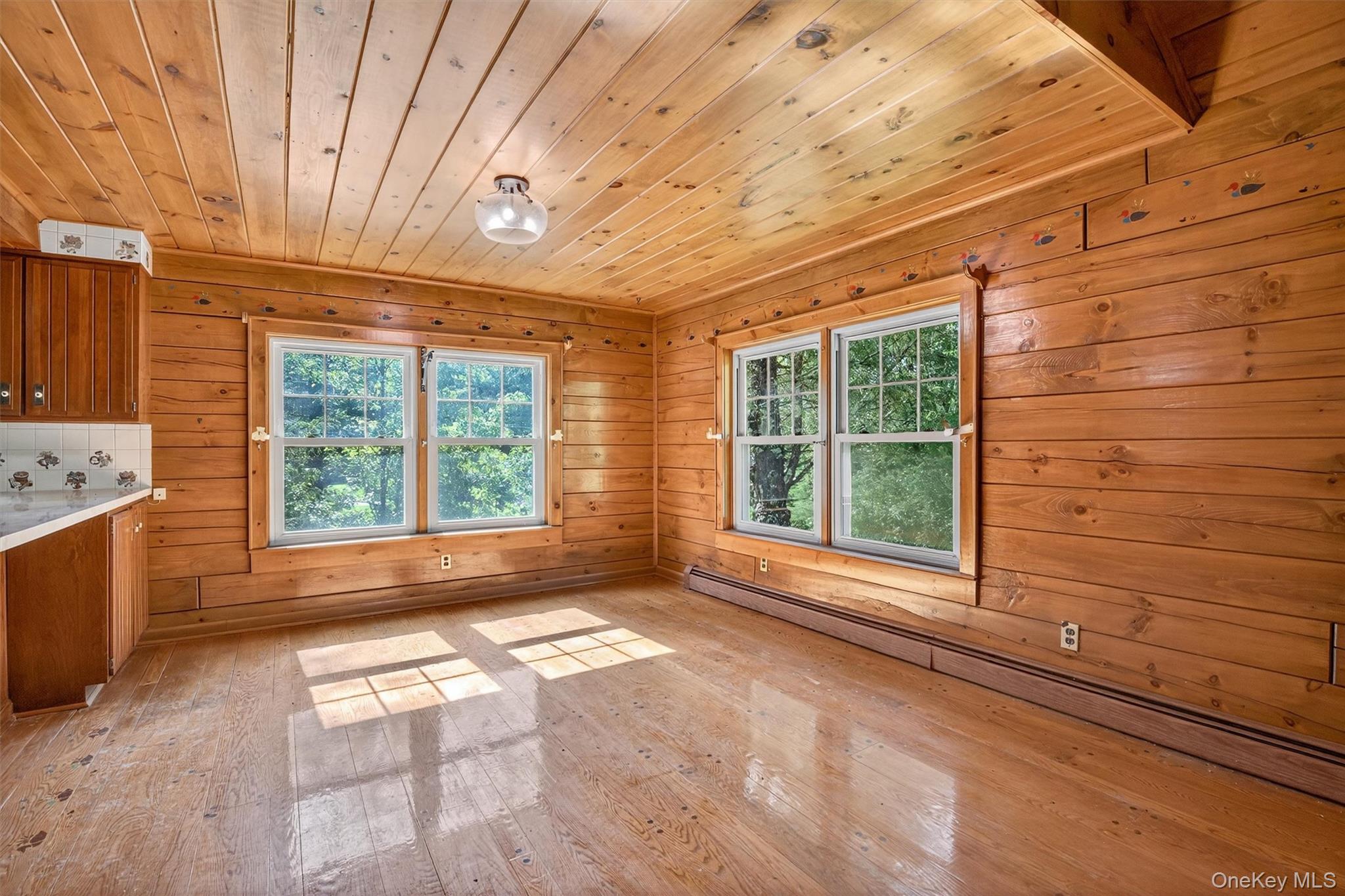 321 Spadola Lane, Pine Bush, NY 12566