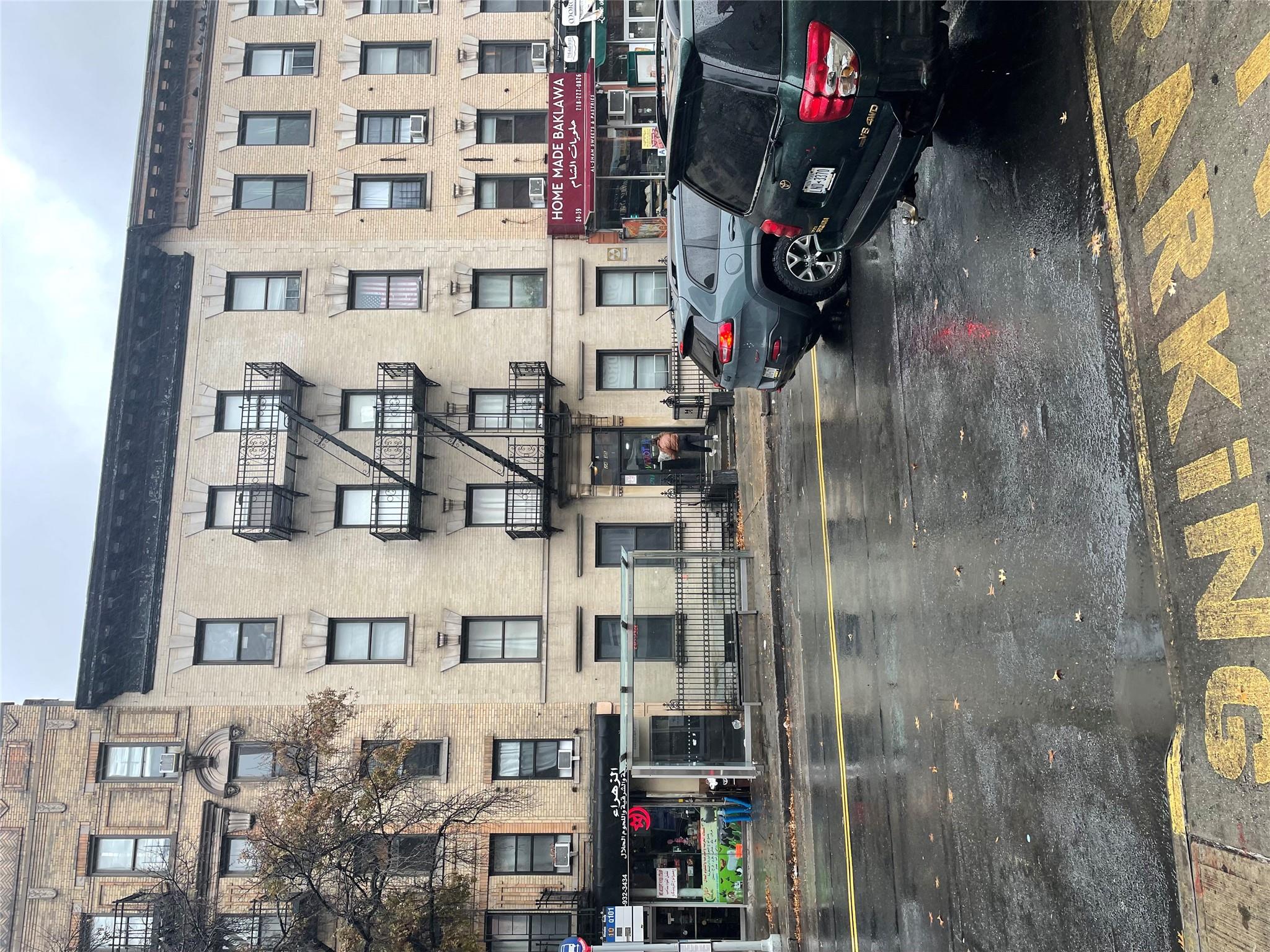 24-35 Steinway Street, Astoria, NY 11103