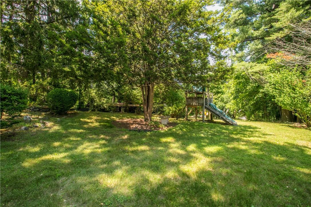 306 Quaker Road, Chappaqua, NY 10514