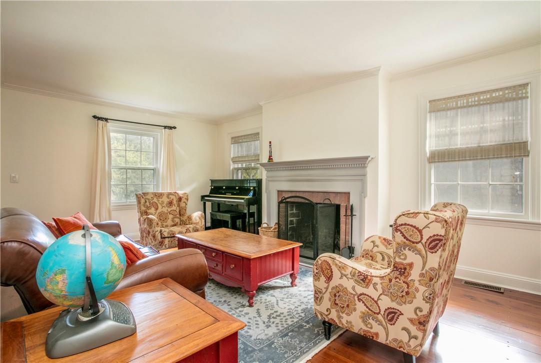 306 Quaker Road, Chappaqua, NY 10514