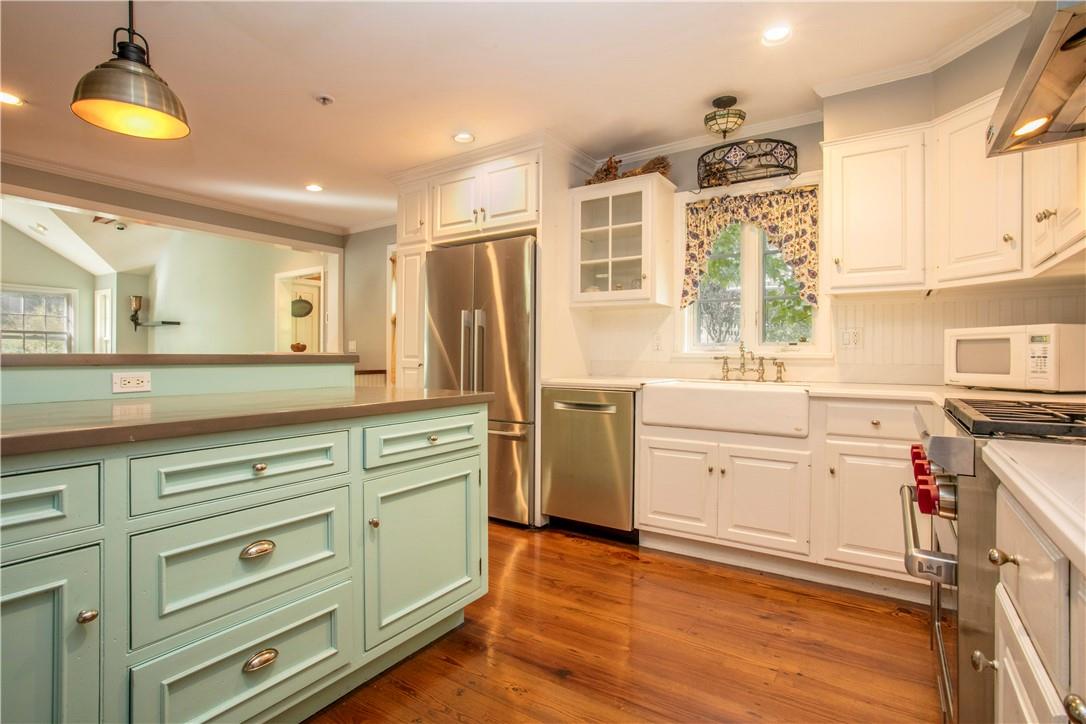 306 Quaker Road, Chappaqua, NY 10514