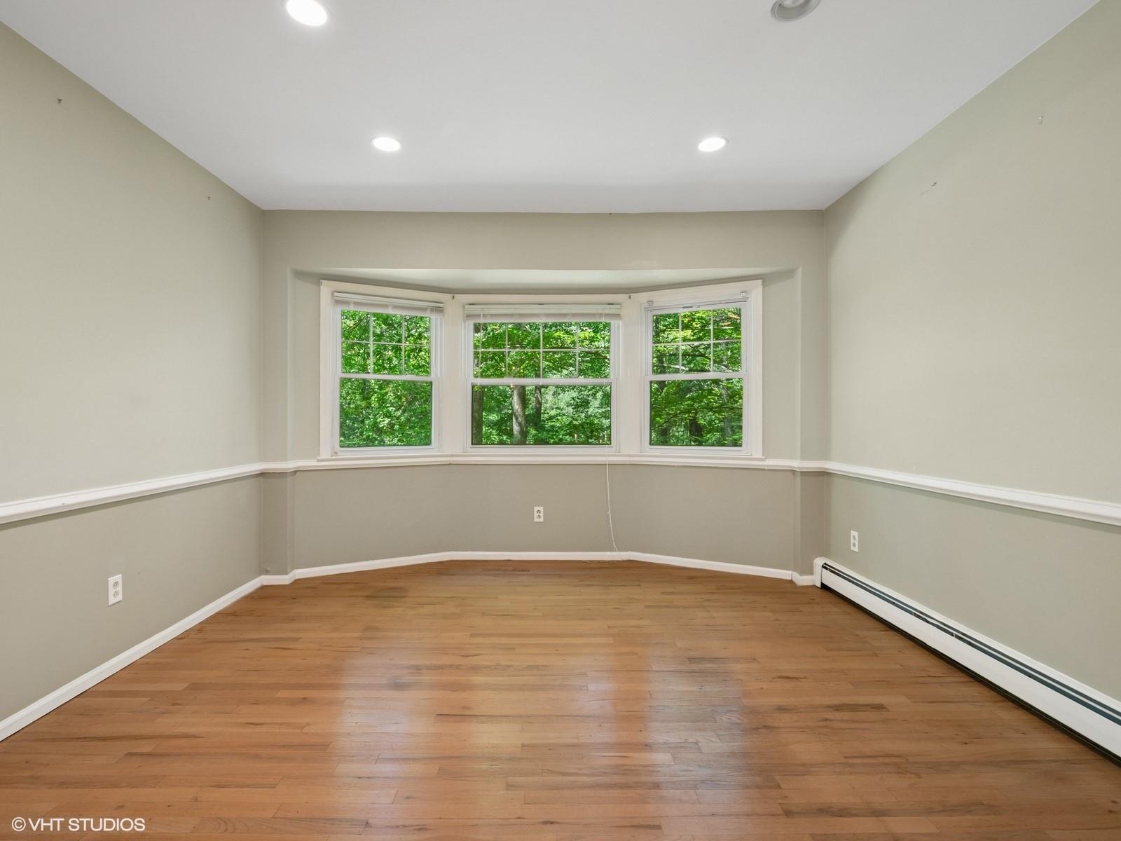 10 Silvermine Drive, South Salem, NY 10590