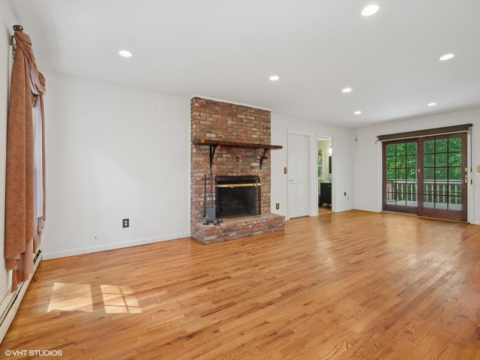 10 Silvermine Drive, South Salem, NY 10590