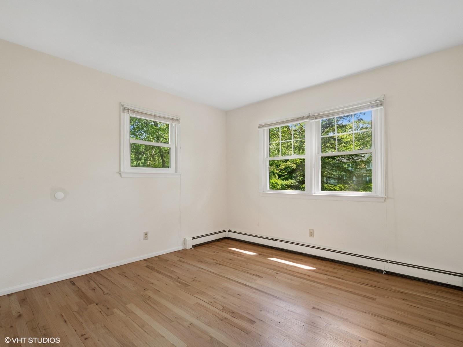 10 Silvermine Drive, South Salem, NY 10590