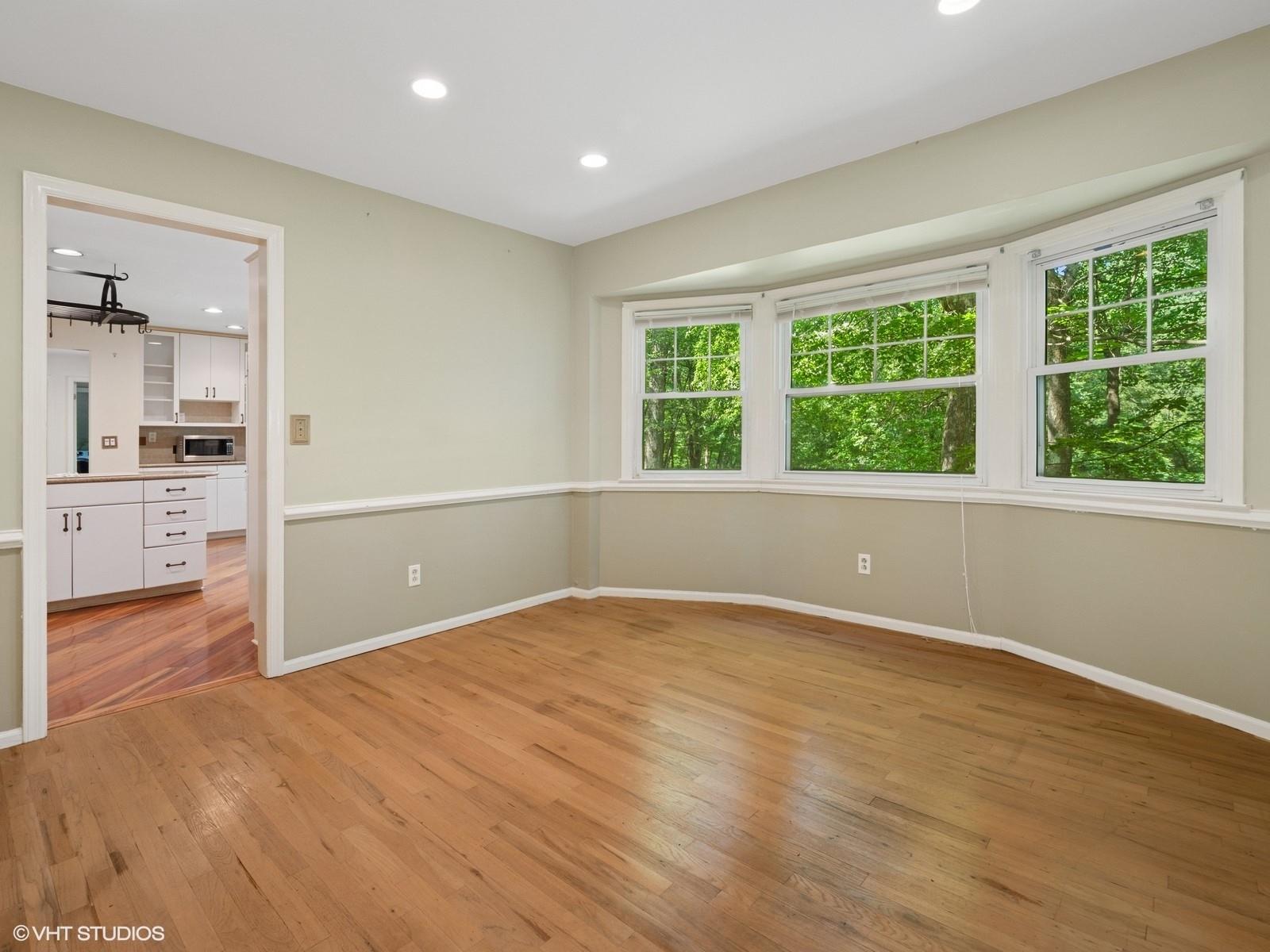 10 Silvermine Drive, South Salem, NY 10590