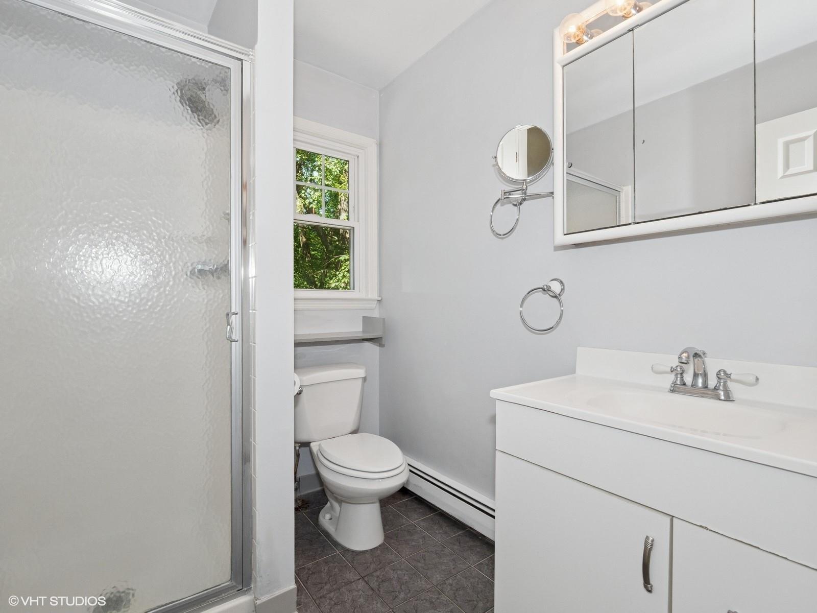 10 Silvermine Drive, South Salem, NY 10590