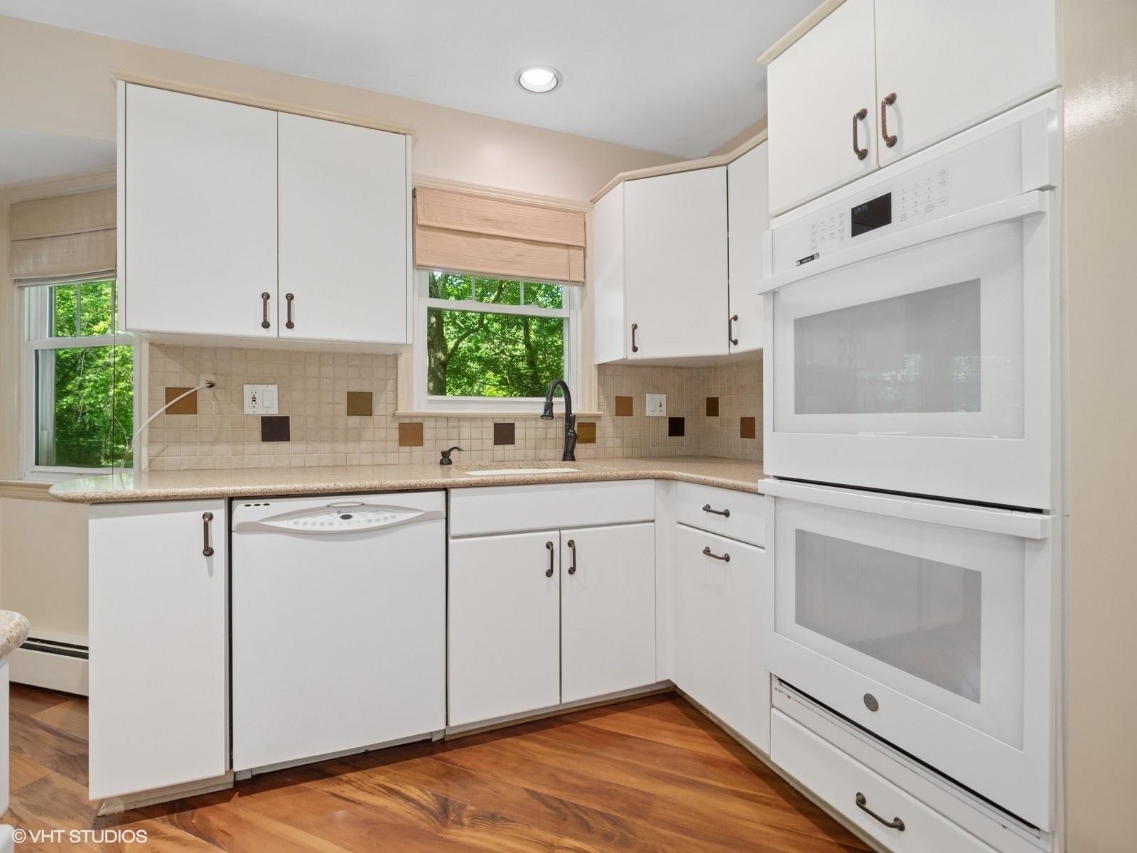 10 Silvermine Drive, South Salem, NY 10590