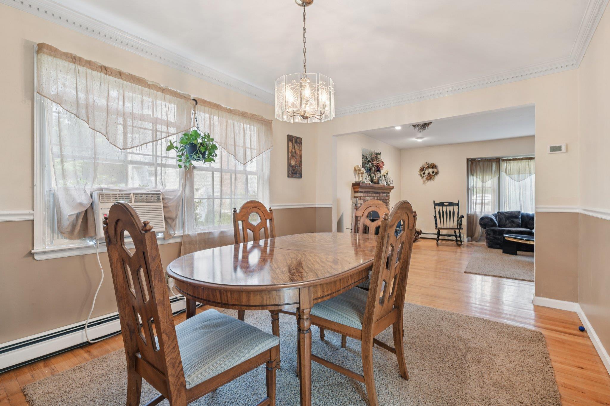 19 Sherwood Court, Ronkonkoma, NY 11779