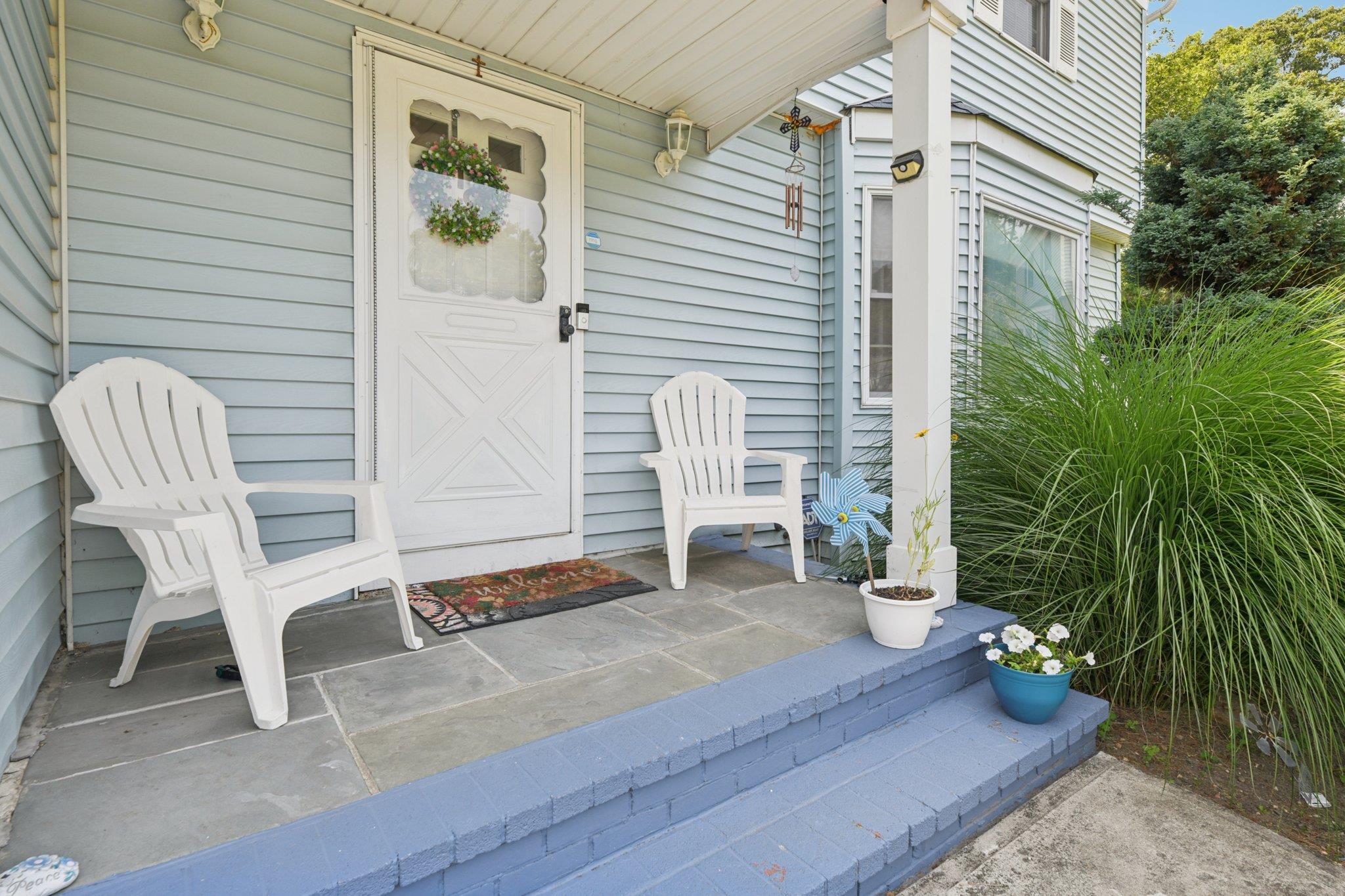 19 Sherwood Court, Ronkonkoma, NY 11779