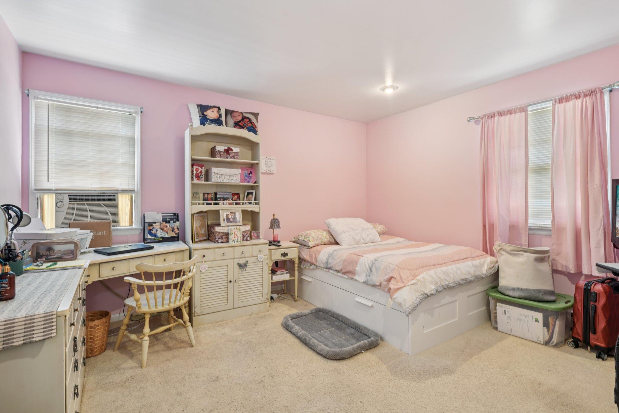 19 Sherwood Court, Ronkonkoma, NY 11779