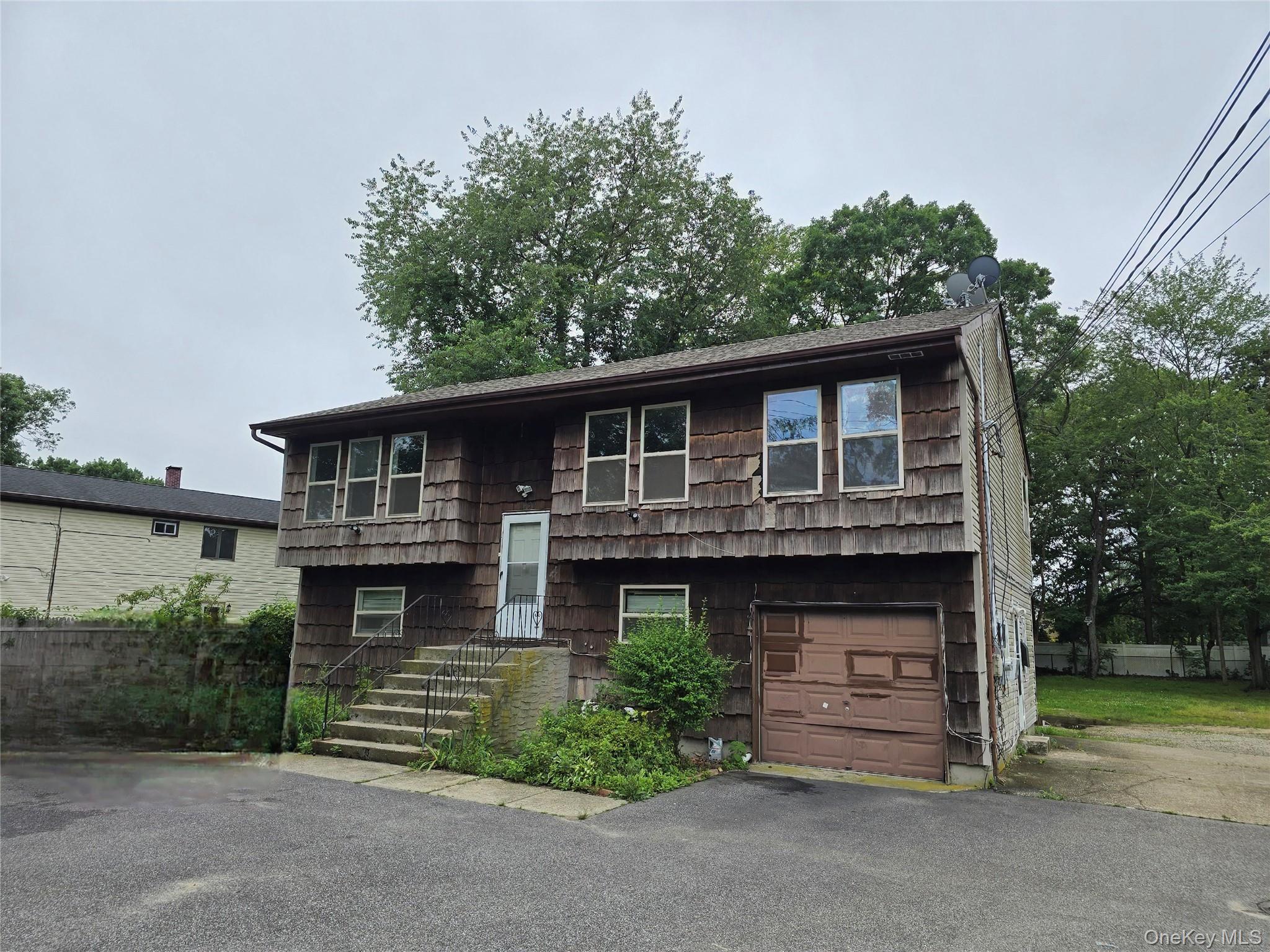 1290 Islip Avenue, Brentwood, NY 11717