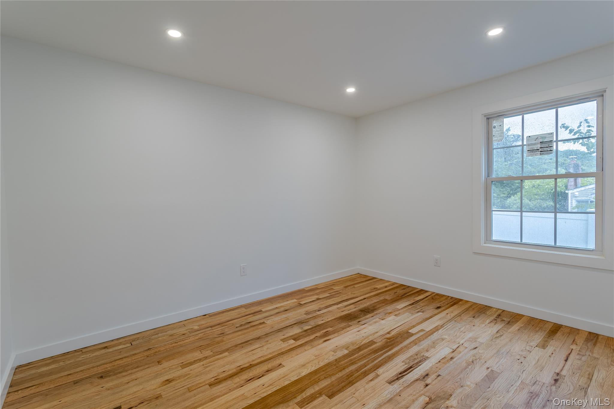 23 Waterford Drive, Wheatley Heights, NY 11798