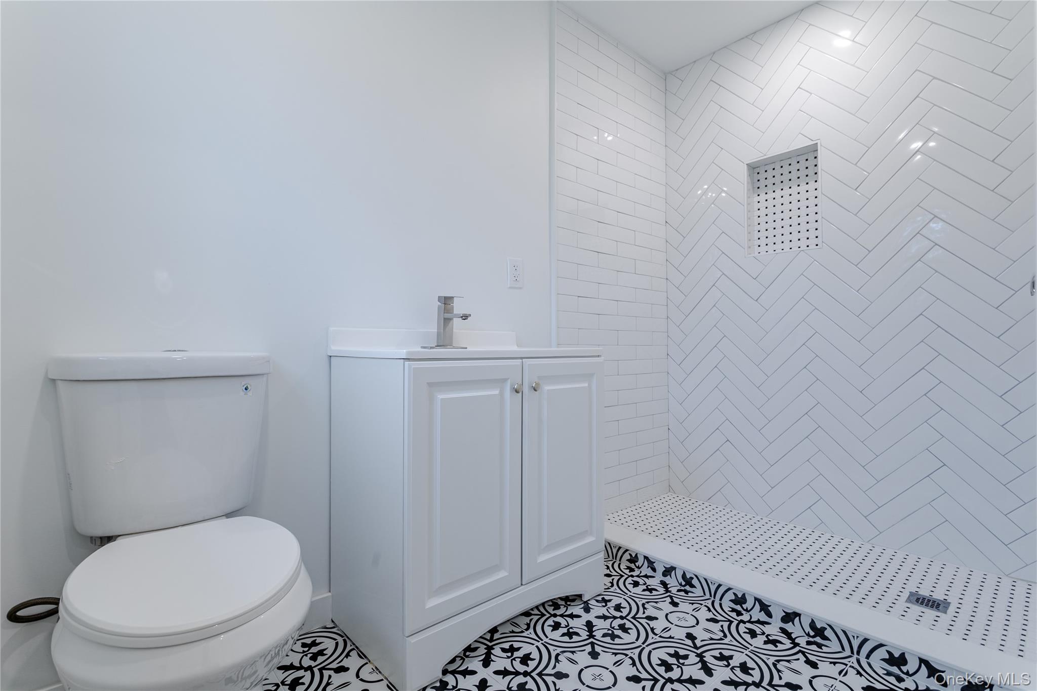 23 Waterford Drive, Wheatley Heights, NY 11798