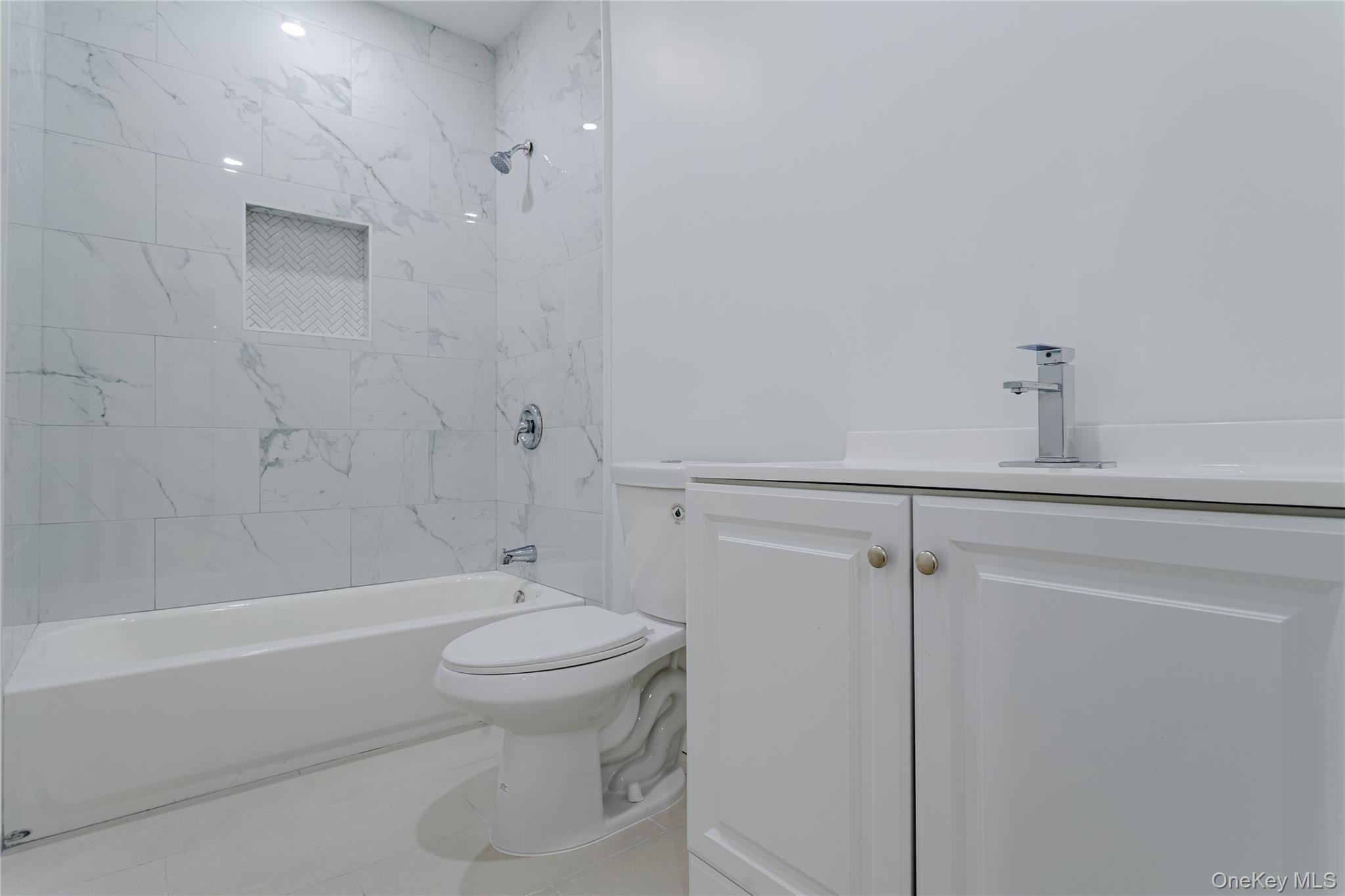 23 Waterford Drive, Wheatley Heights, NY 11798