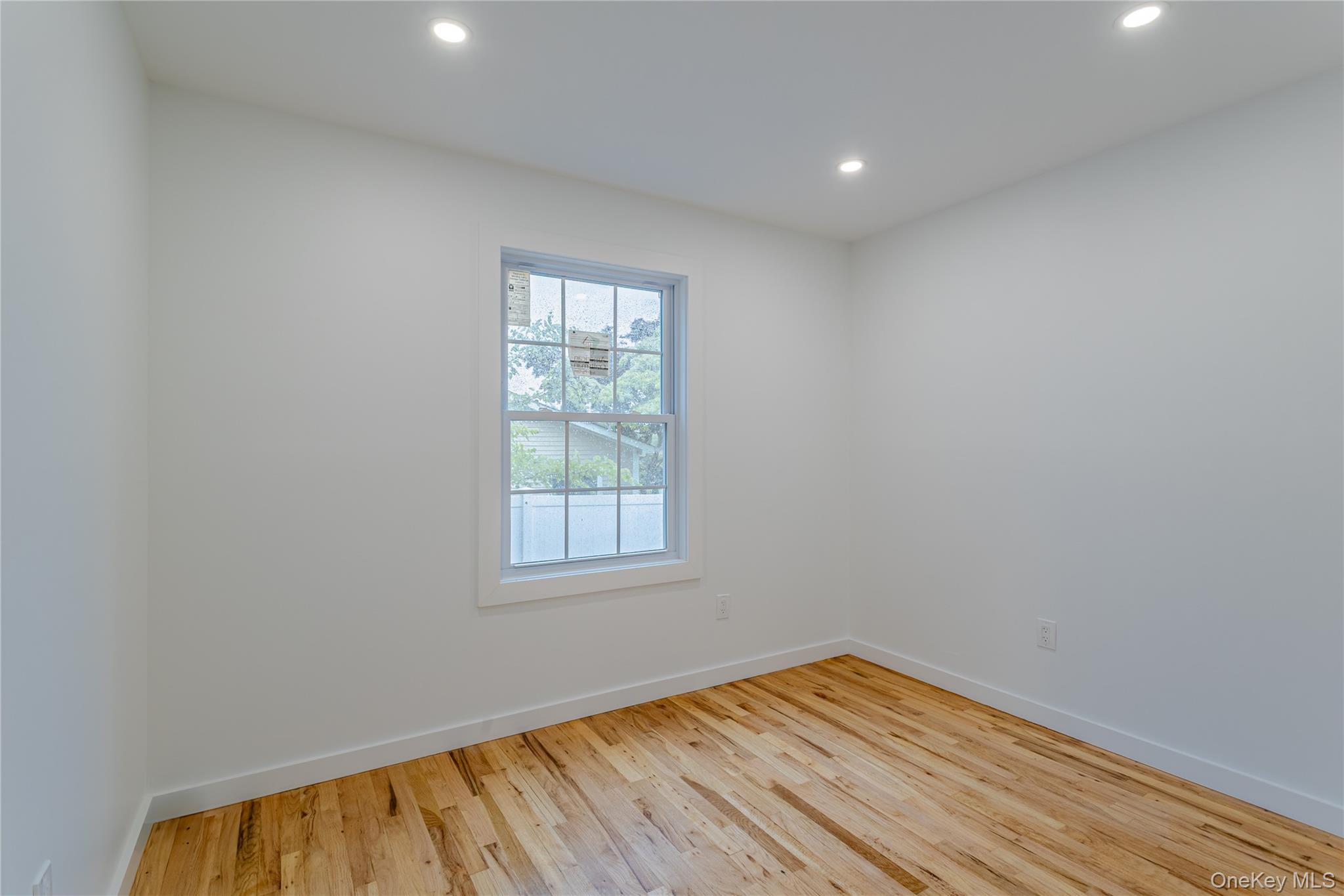 23 Waterford Drive, Wheatley Heights, NY 11798