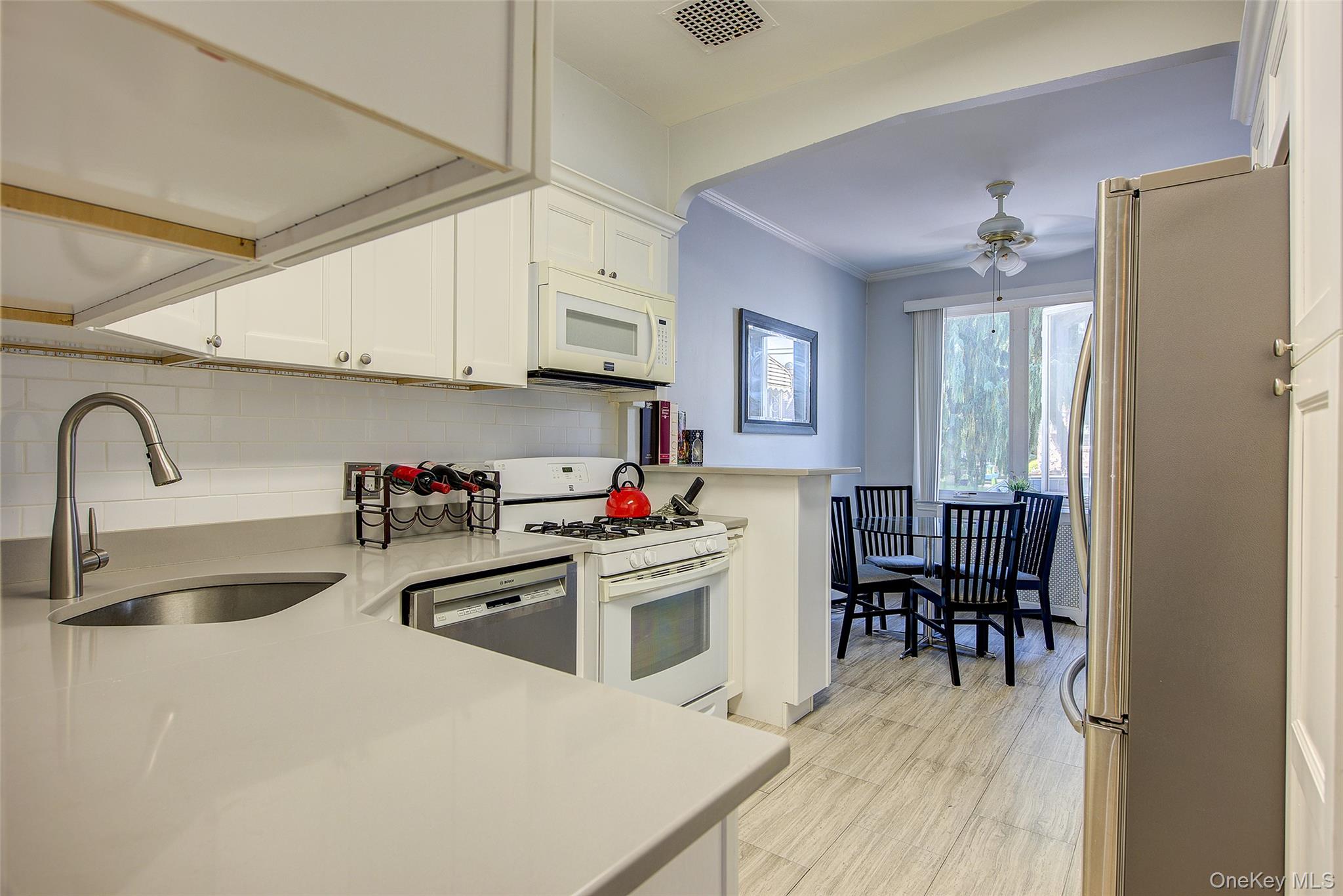 82-91 Caldwell Avenue, Middle Village, NY 11379