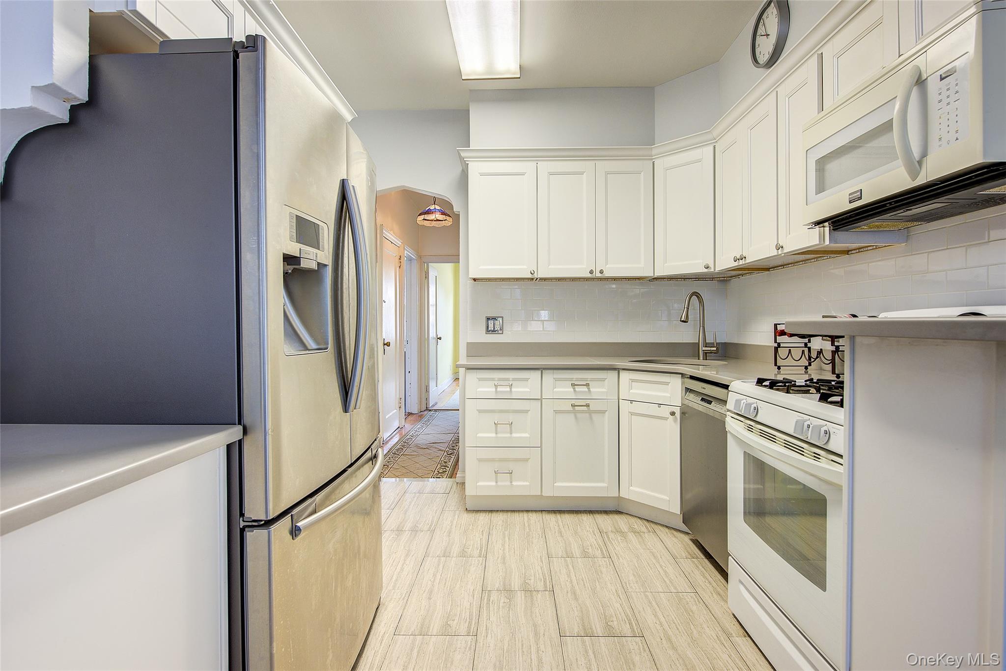 82-91 Caldwell Avenue, Middle Village, NY 11379