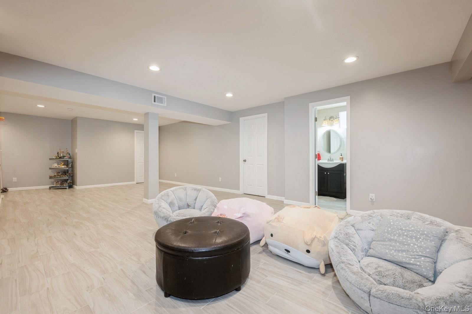 198 Central Avenue, Bethpage, NY 11714