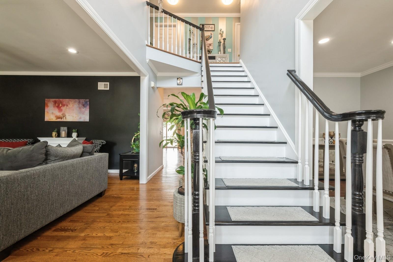 198 Central Avenue, Bethpage, NY 11714